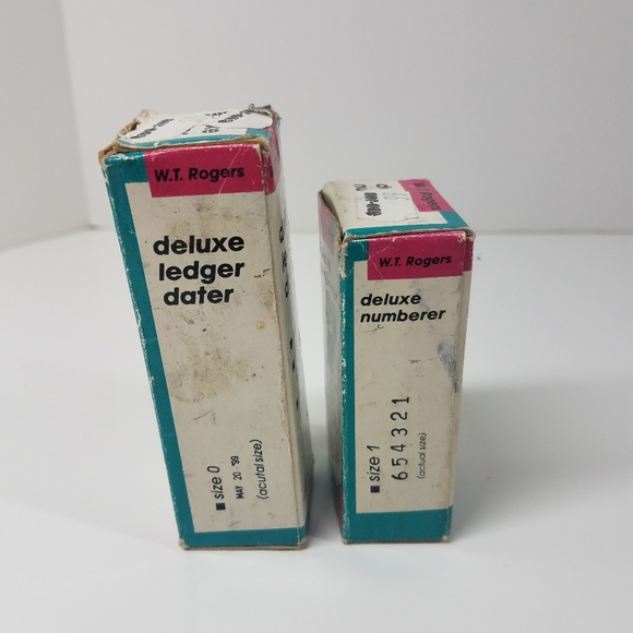 Vintage W.T Roger's Deluxe Stamp Set - Picture 3 of 12